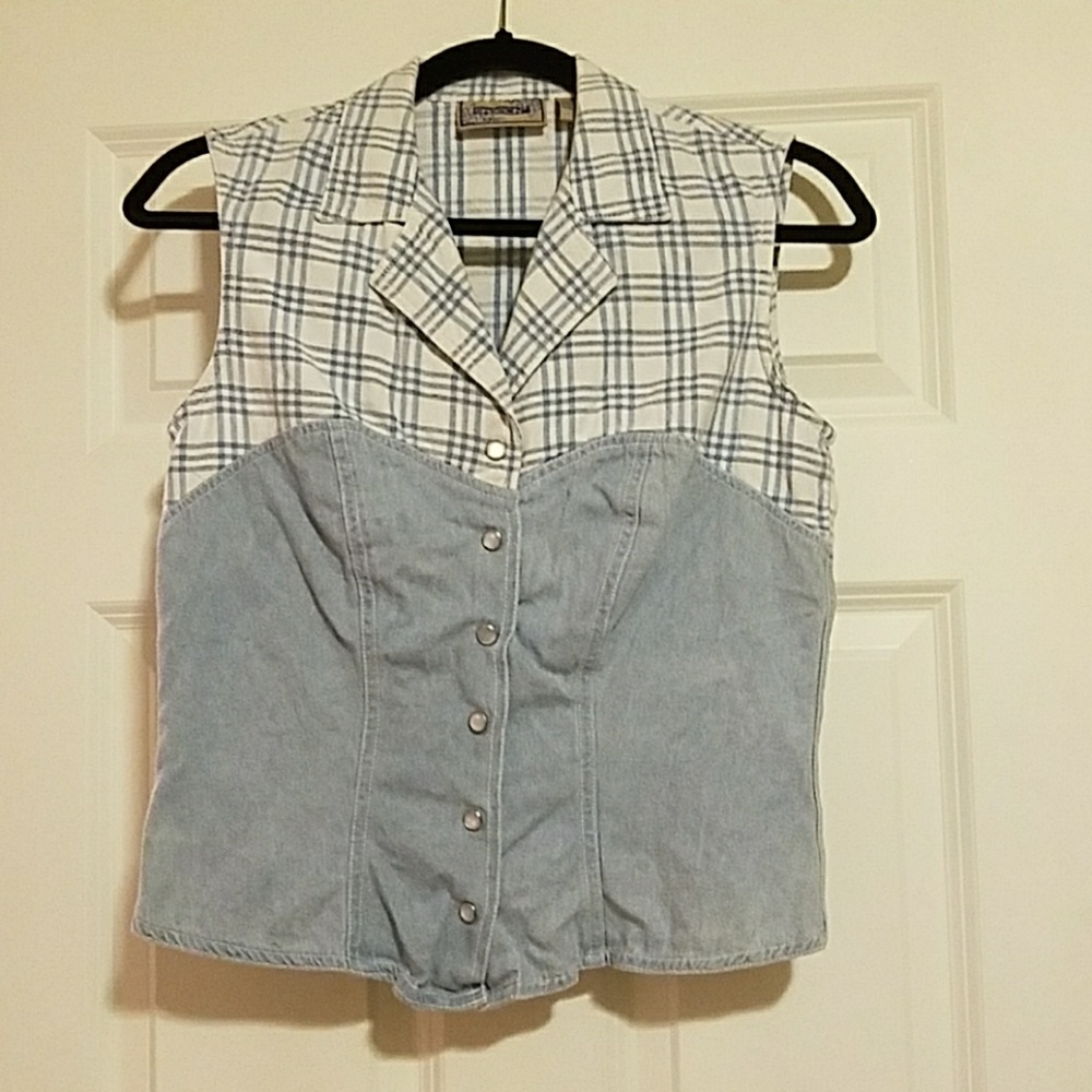 Vintage Sasson Top with pearl buttons bundle only!